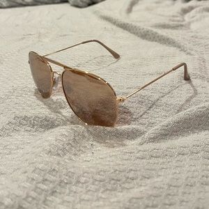 American eagle beige / pale pink aviator sunglasses